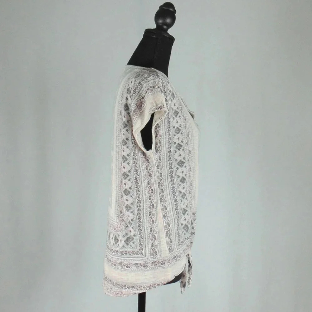 Lucky Brand Light Pink and Grey Printed Split V-Neck Shirt Sz M - Picture 8 of 12